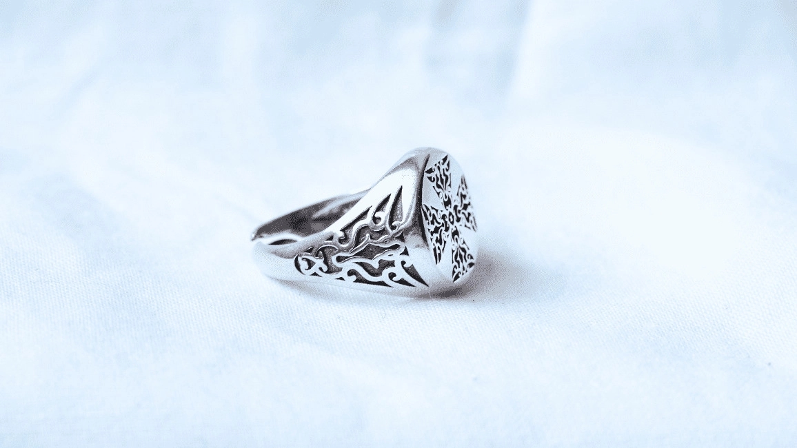 Salam Art Group, design and manufacture of handmade silver rings in Qom