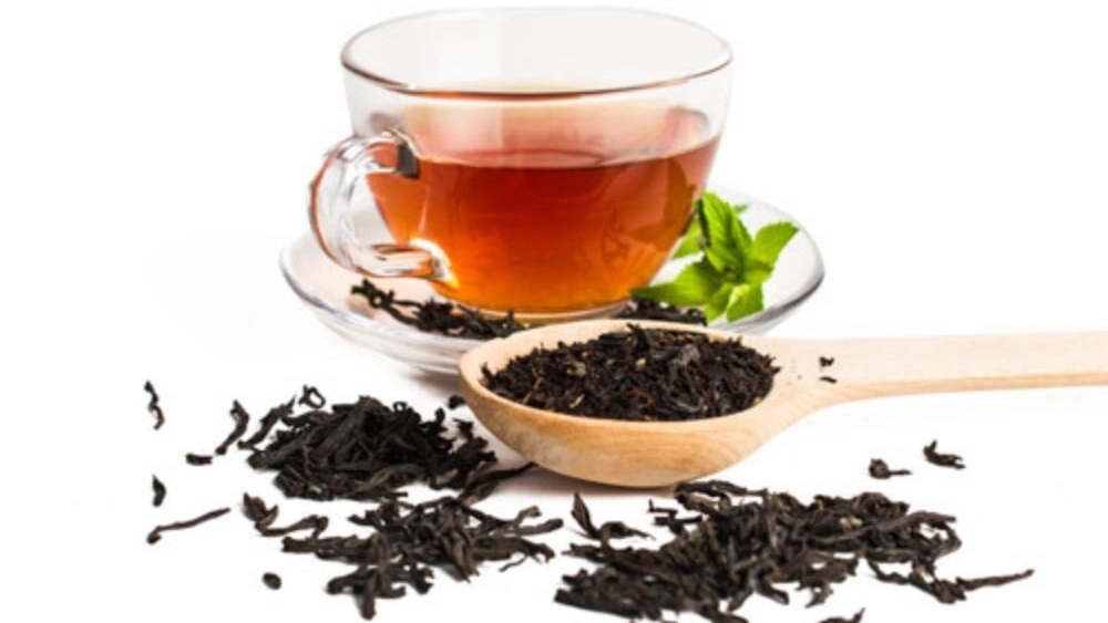 Sale of broken green and handmade Gilako tea