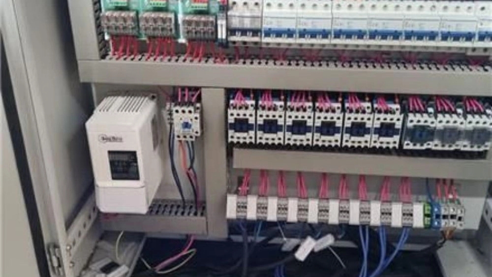 Haddadi Industrial Automation Electricity, setting up an industrial switchboard in Pakdasht