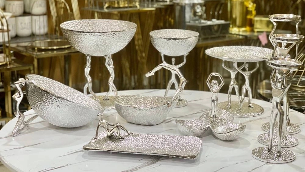 Dishes for reception of bride's dowry