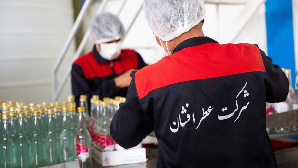 عرقیات جهان بهاره گل افشان در شیراز