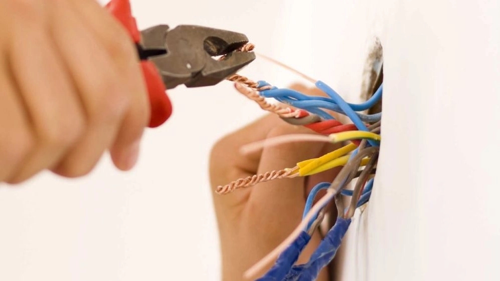 Reliable electrical services, cable wiring and industrial switchboard assembly in Shahriar, Tehran