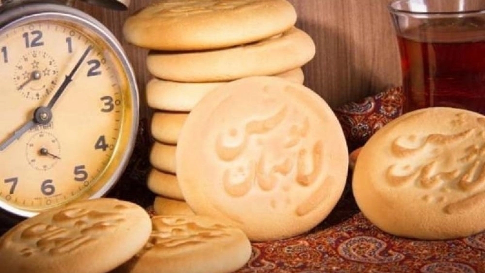 Wholesale sale of Lahijan coconut and walnut cookies in Isfahan