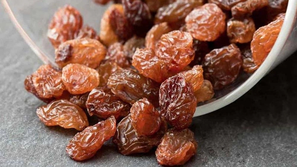 Mahdiar Market, wholesale sale and export of raisins and raisins in Qom