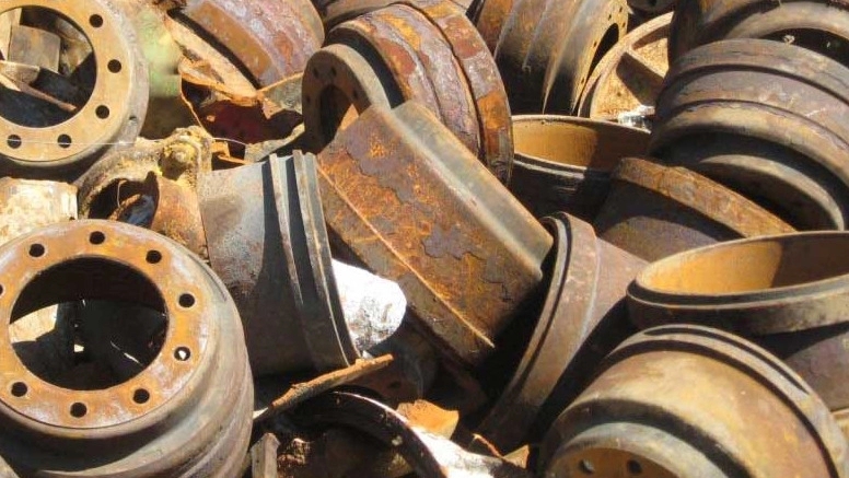 Buyer of scrap metal in Chalus