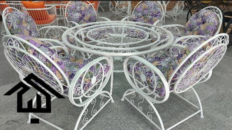 Sale and price of solar model garden metal table and chairs