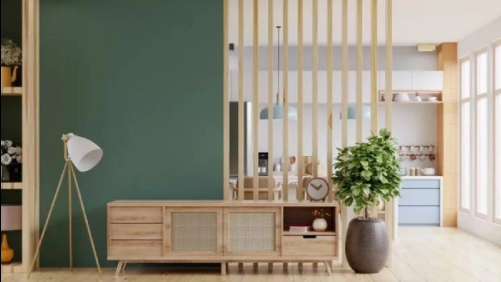 Buying a false wall in Tehran