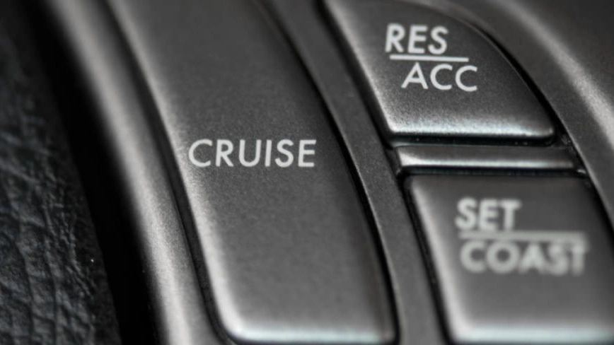 Installation of cruise control and car tracker in Tabriz