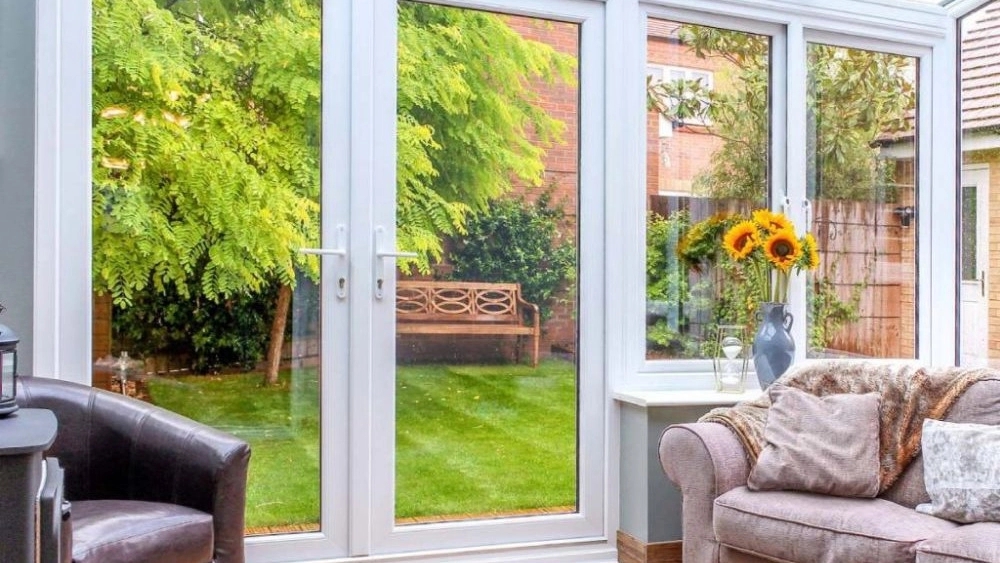 Production of doors and windows in Ramsar
