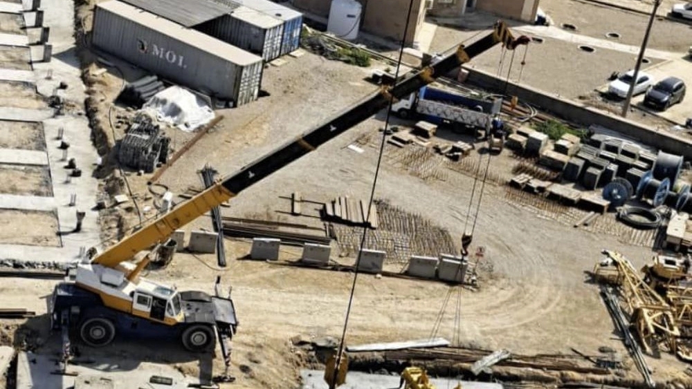 Installation and operation of tower crane MD265