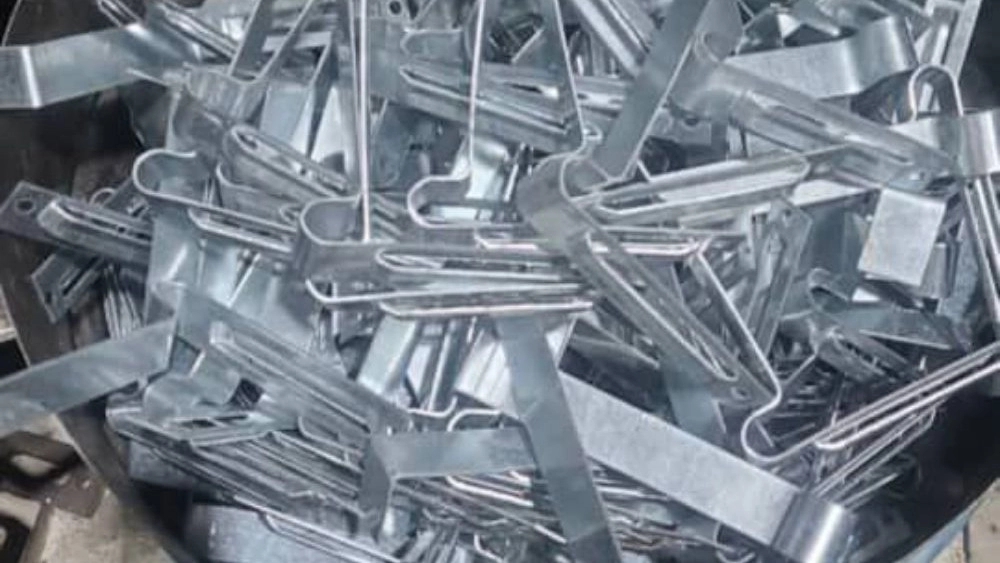 Production of 2 mil galvanized hashtgir