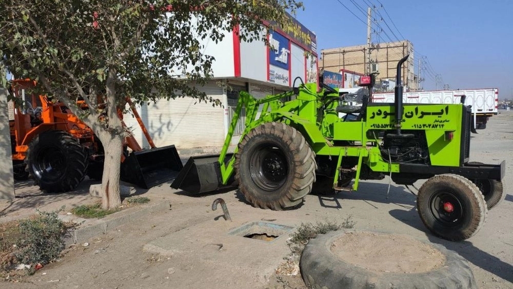 Construction of Iranian loader tractors