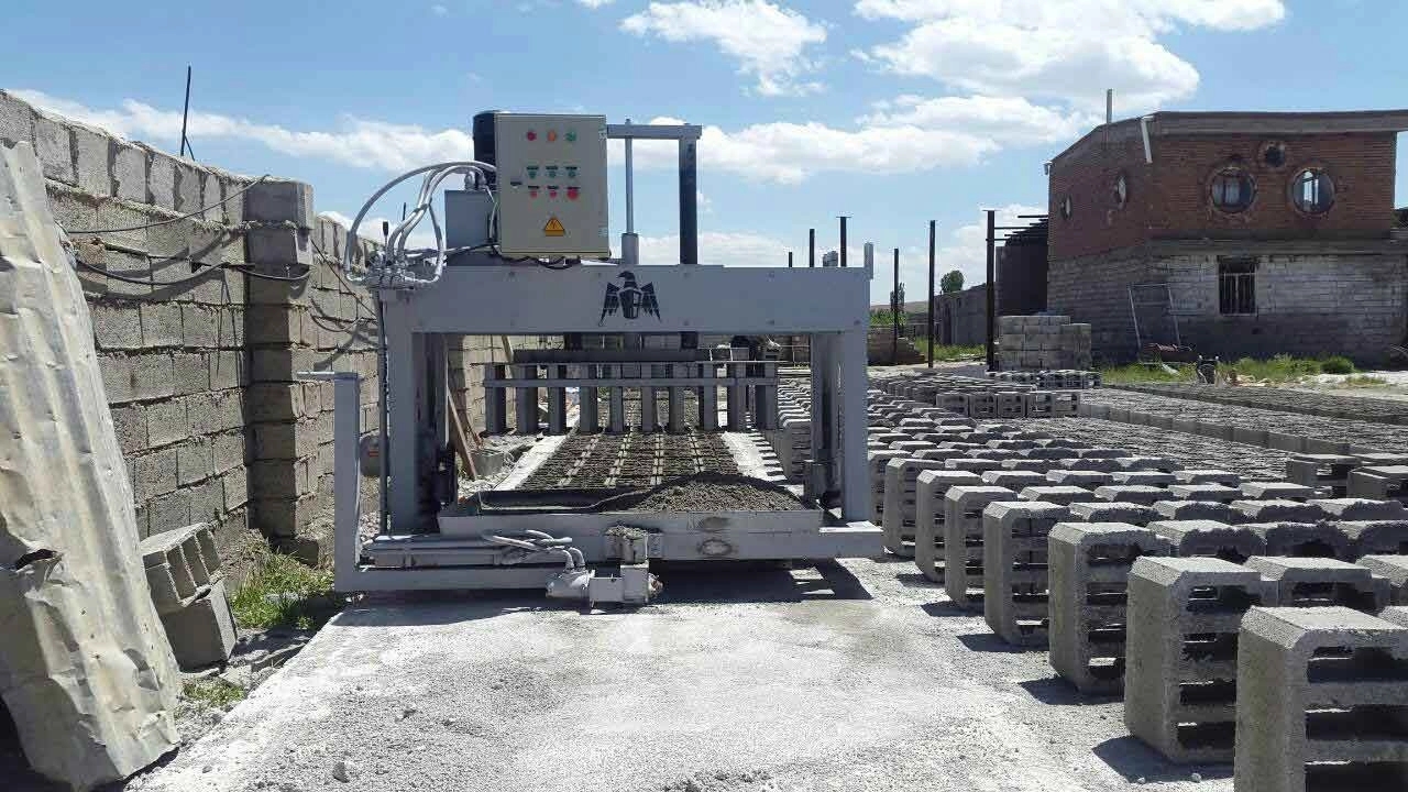 Sale of Norozi machine block machine