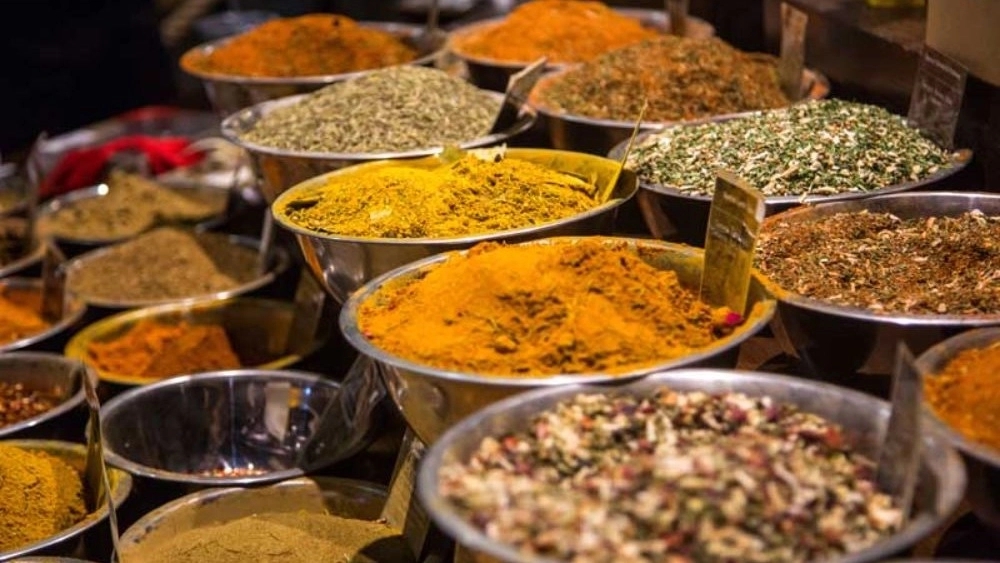 Ashian store, selling spices and organic tea in Rasht