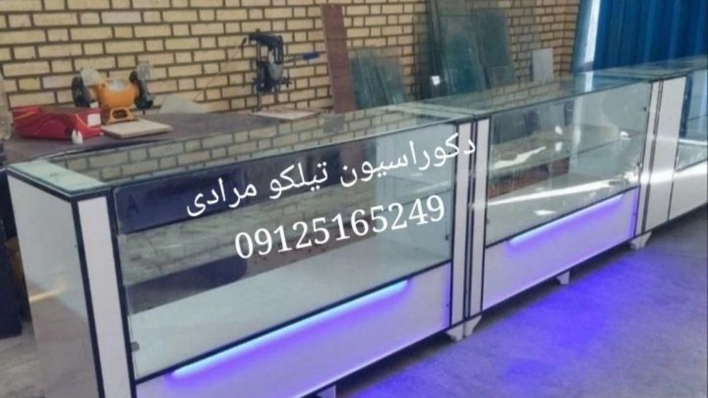 New decoration, production and execution of counters, shelves and showcases in Tehran