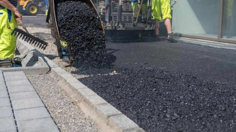 خدمات آسفالت کاری و قیرگونی در کرج