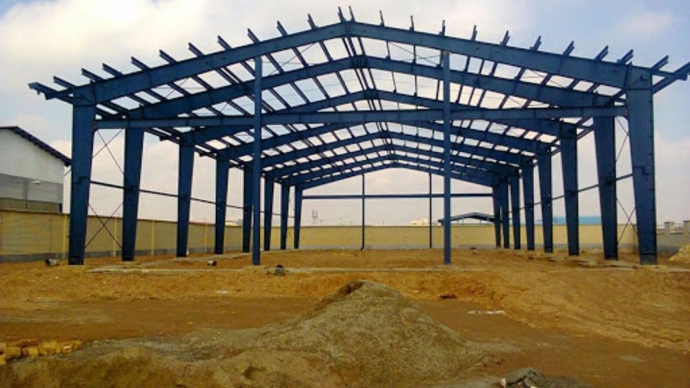 Building a shed in Kashan