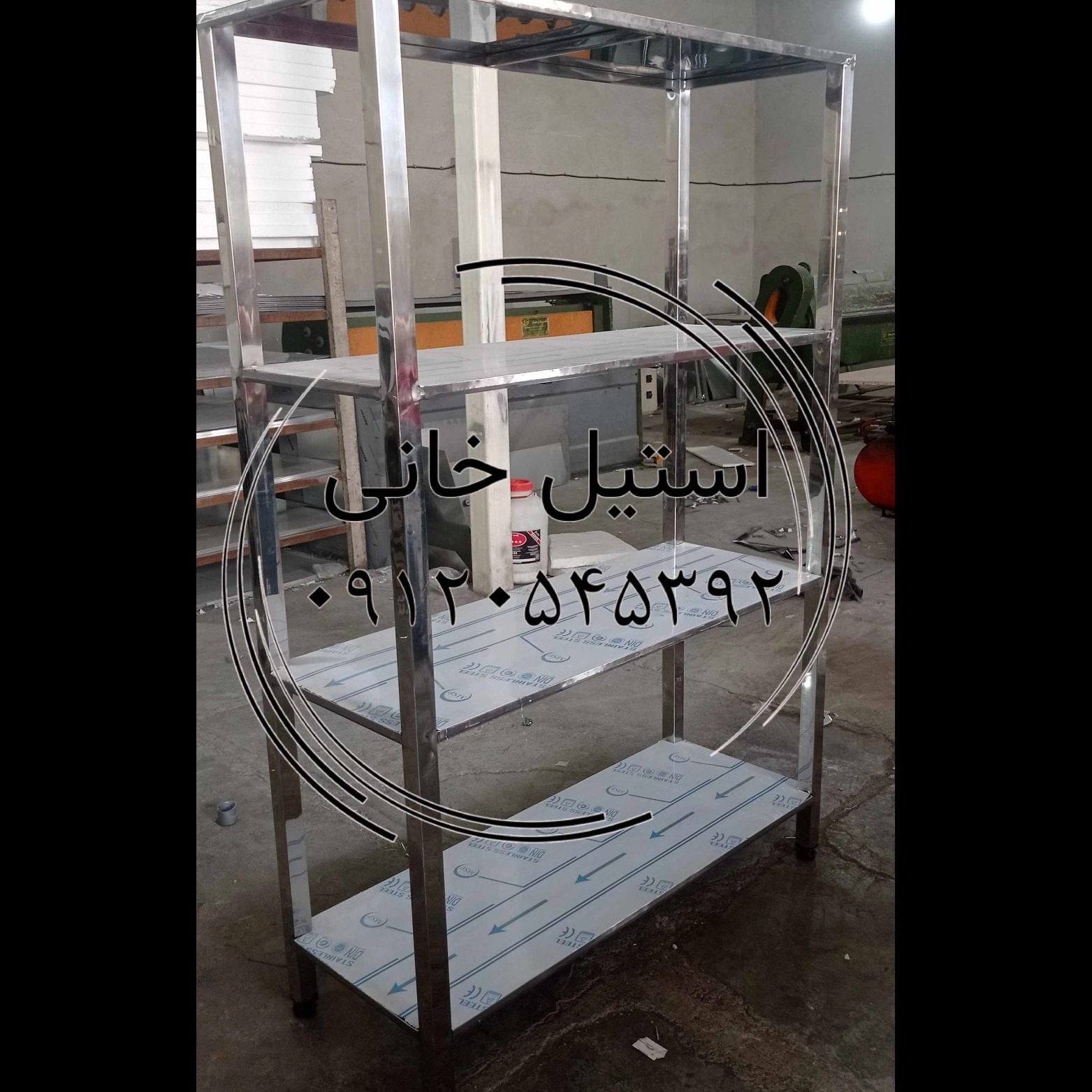 Industrial shelves: more organizing, order and productivity