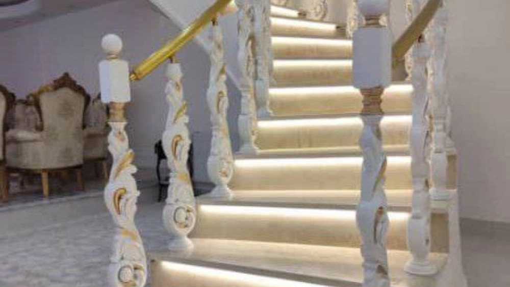 Installation of steel staircase railing in Ahvaz