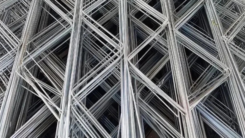 Parax Wallpost, production of wallpost bed rebar and interrupted studs in Tehran