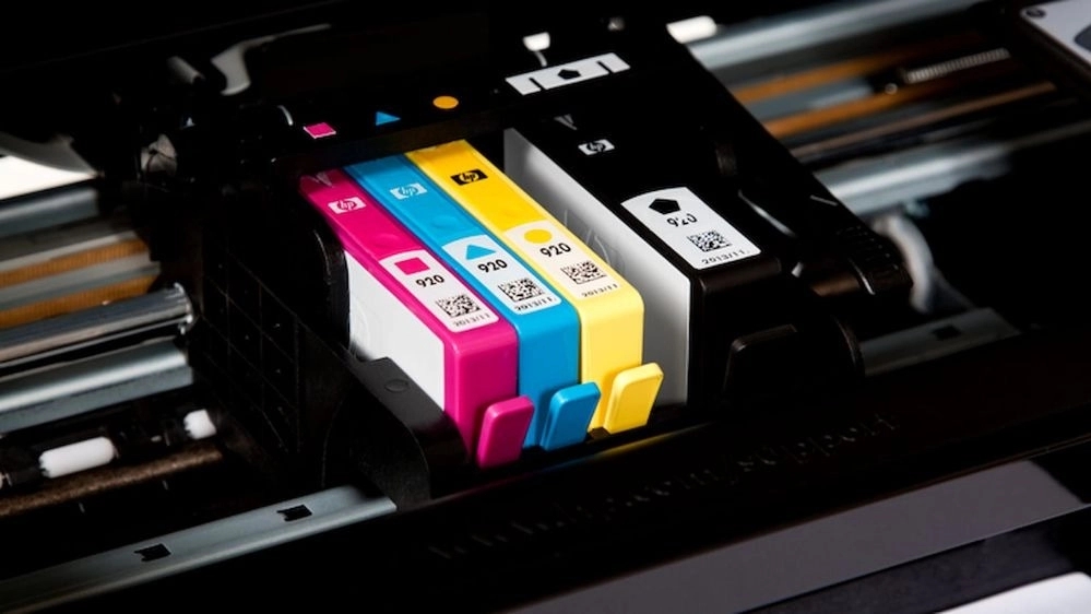Charging Yazdi Store Cartridge