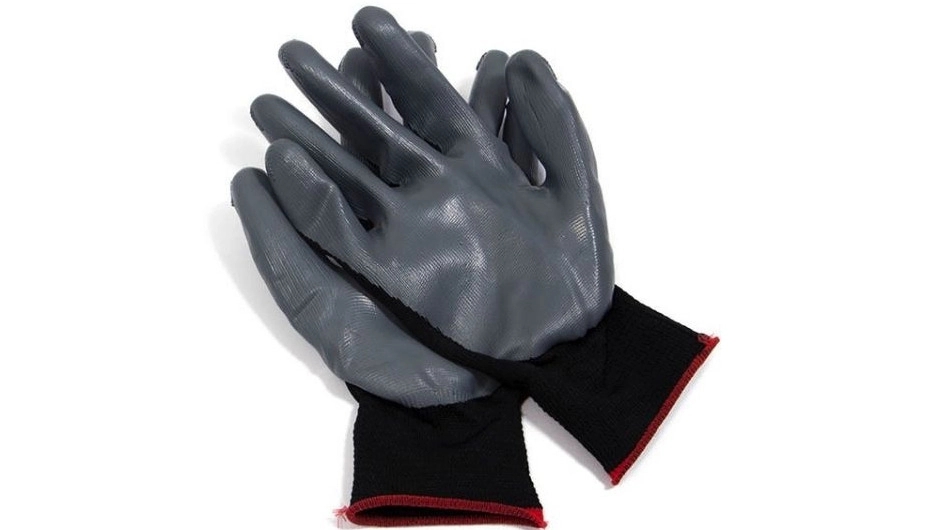 Sale of safety gloves in Zanjan