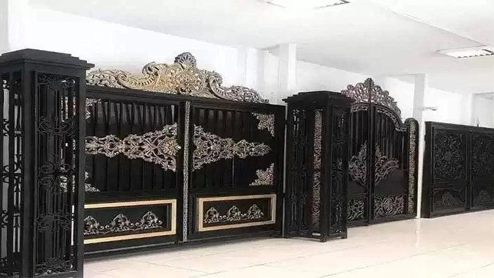 Alborz Industrial Group, Design and Production of all kinds of horticultural and rail doors in Karaj