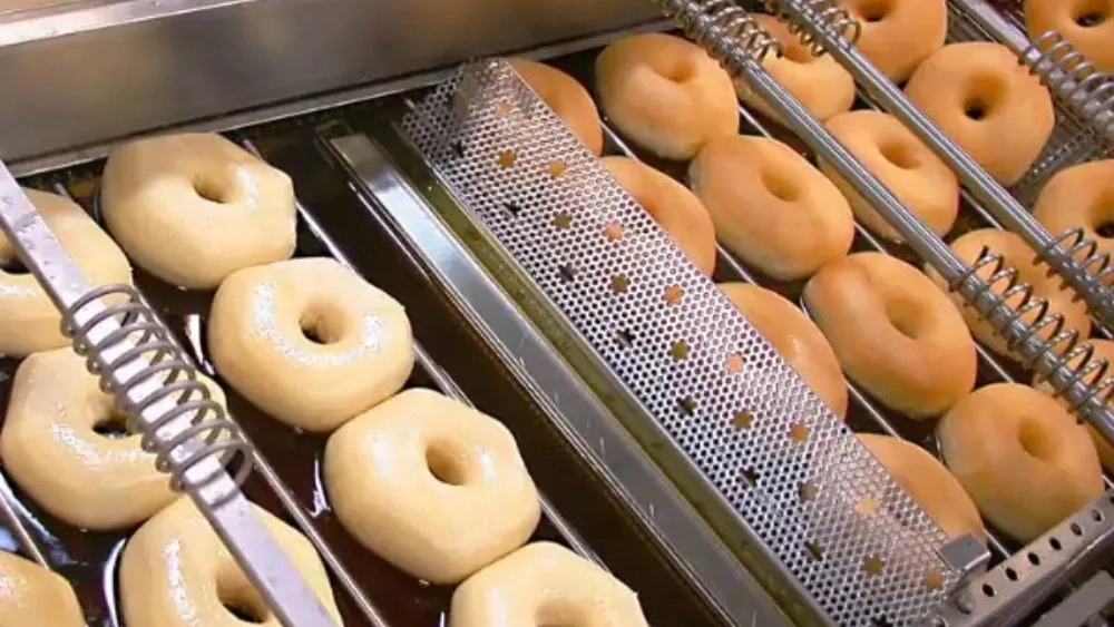 Production of Lee Lee Food, Production of Delmanjou Donut Machine and Falls in Karaj