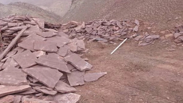 Lunar carcass, execution and sale of mountain stone in Damavand, Tehran