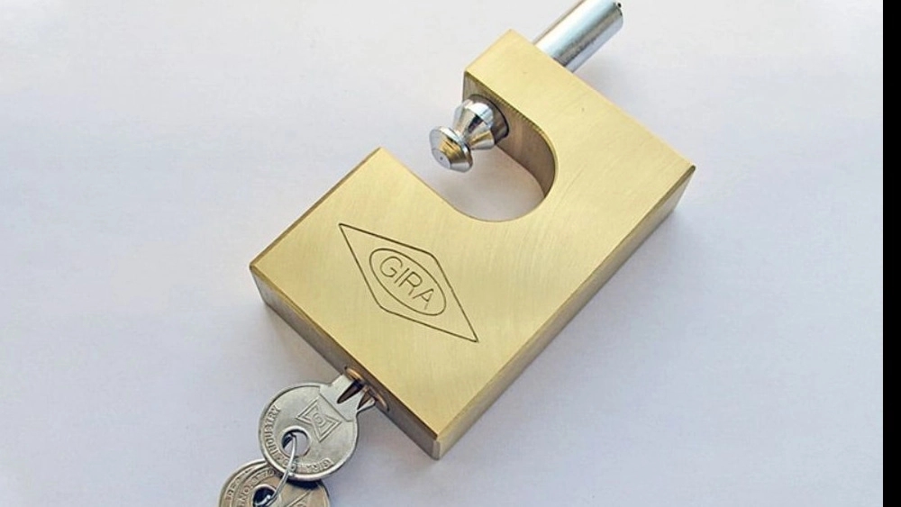 The construction of the lock and the key