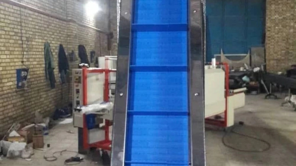 What is a staircase conveyor and what is it?