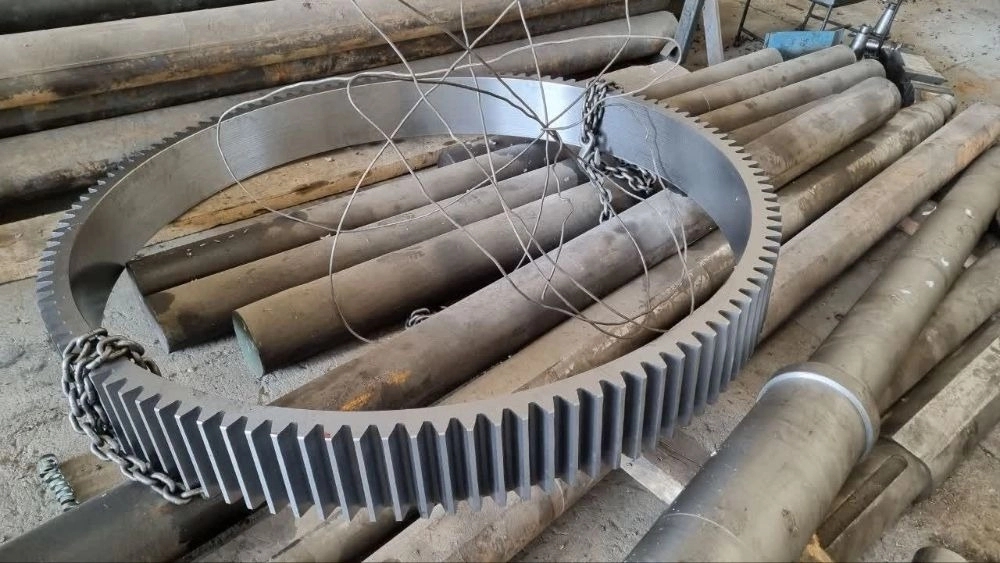 Manufacturer of industrial gearbox with gearing shaft