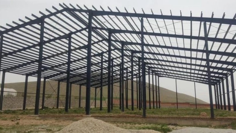 Construction of niches and steel structures in Hamadan