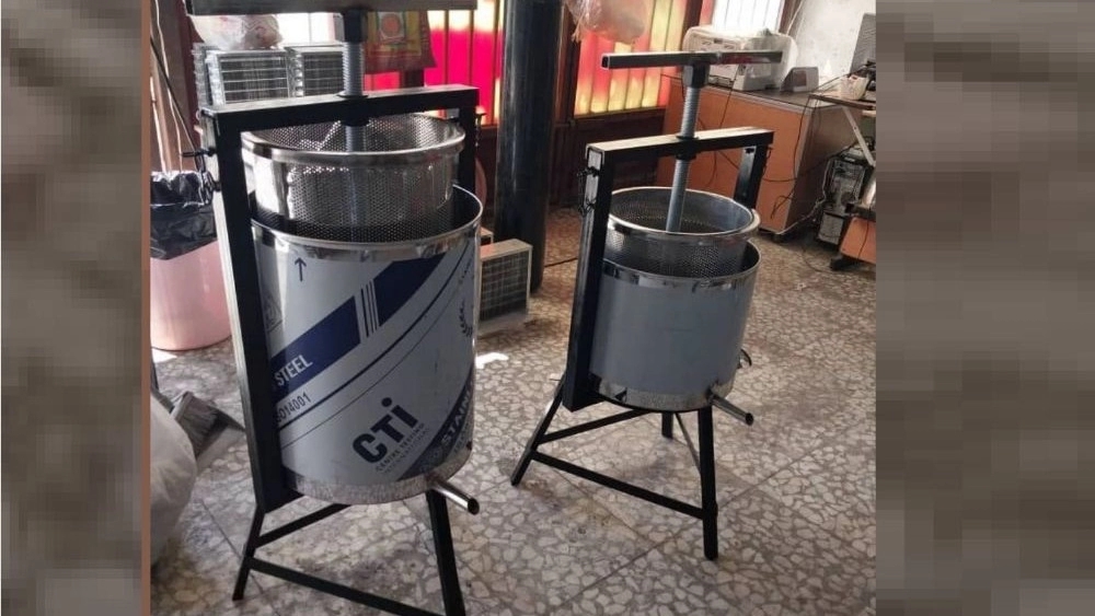 Distillation machine in Isfahan