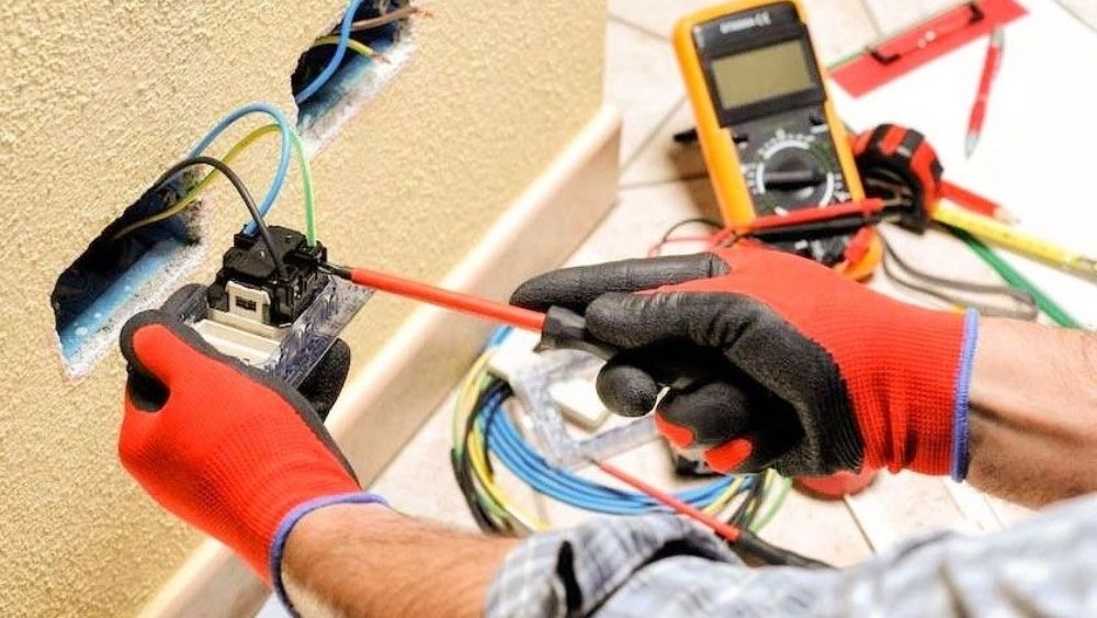 Building Electricity Services in Saveh and Suburbs