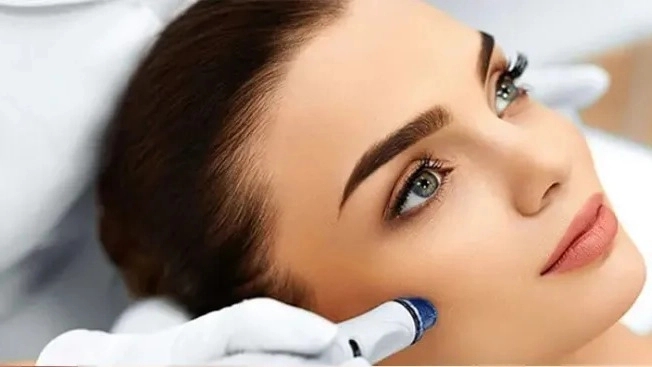 Dr. Ardalan Rezaei's Beauty Office, Laser Hair and Gel and Botox Injection in Rasht
