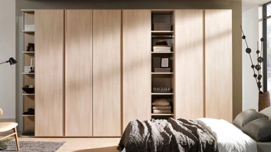 Design and implementation of wall wardrobe in Arak