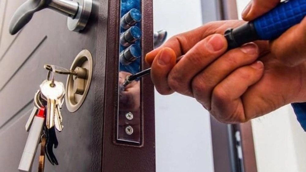 Mobile keying in Shiraz