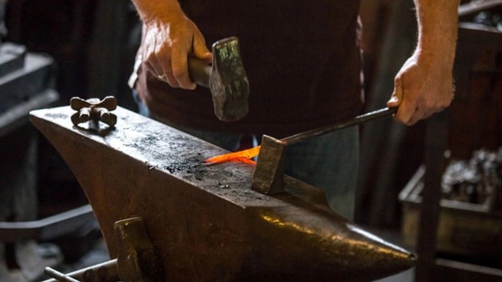 Production of forging tools in Najafabad, Isfahan