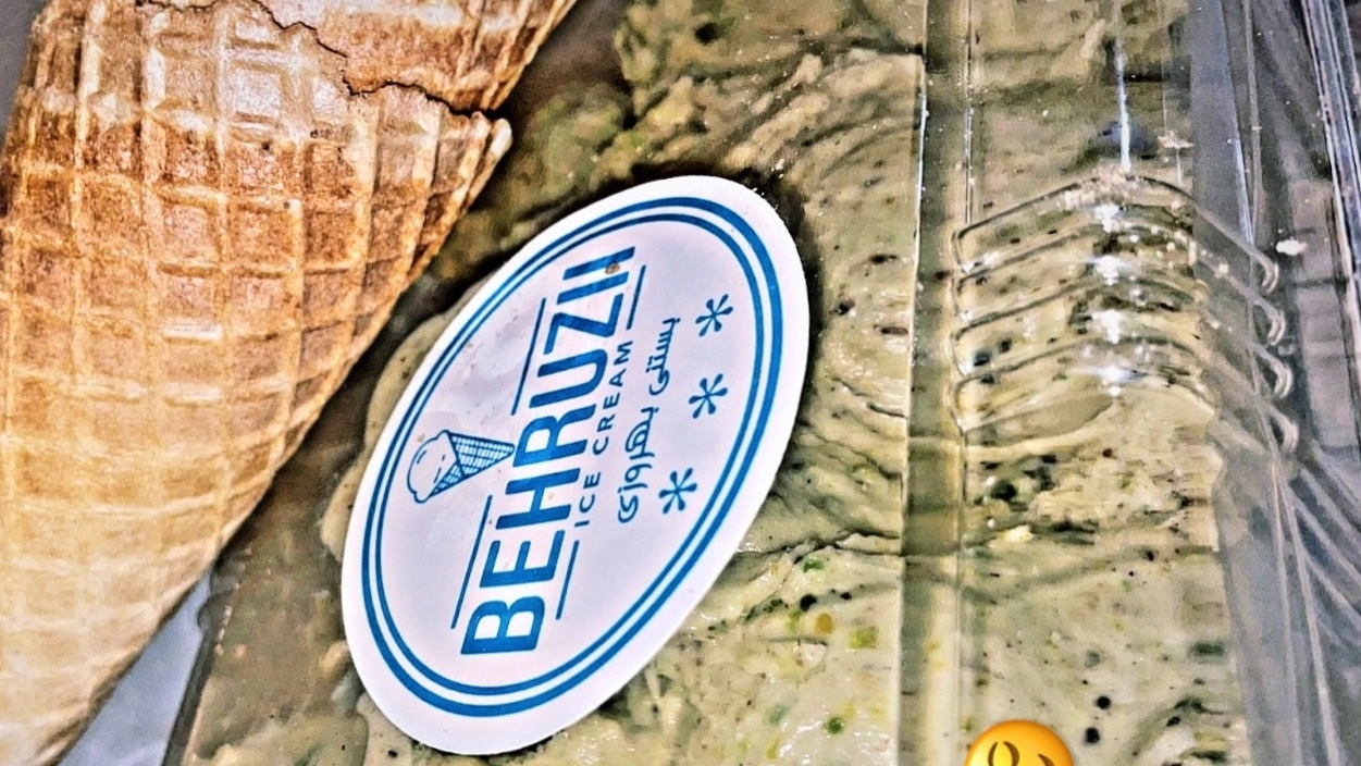 Behrouzi Valiasr Tabriz ice cream