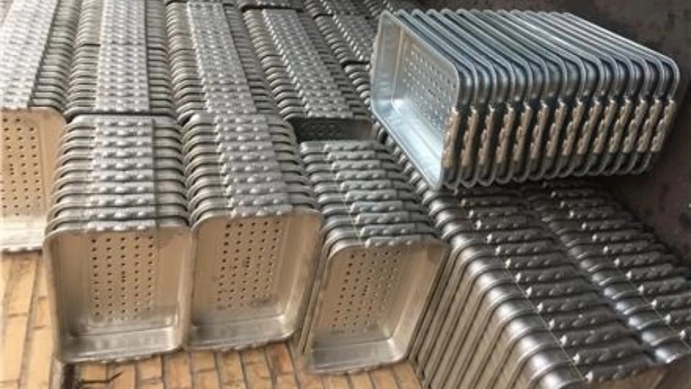 Frameh Brek, Production of Coal -Frame Prayer in Tehran