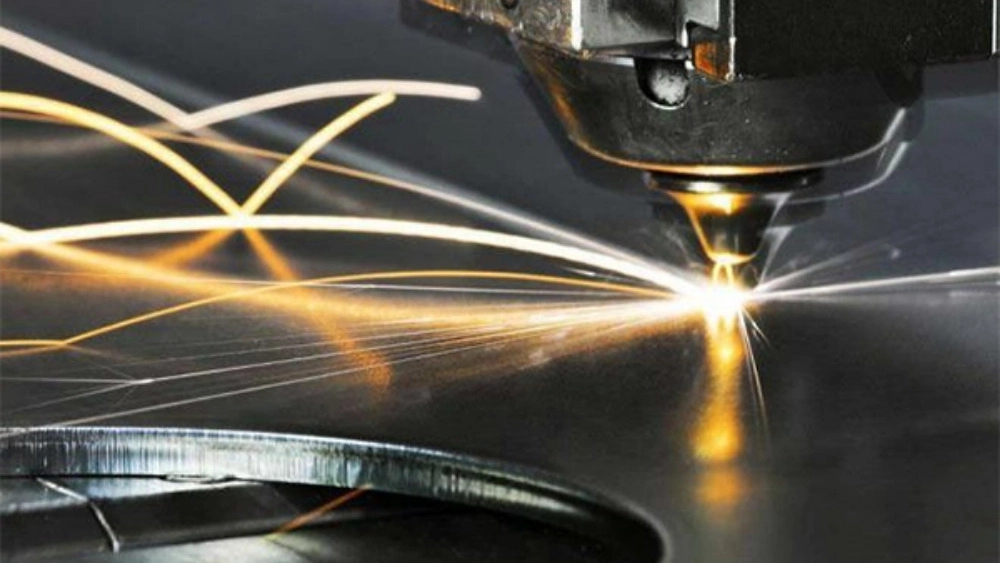 Arax Lazer, Tahran'da Lazer Kesme Tasarım Haddeleme Kaynak Kaynağı
