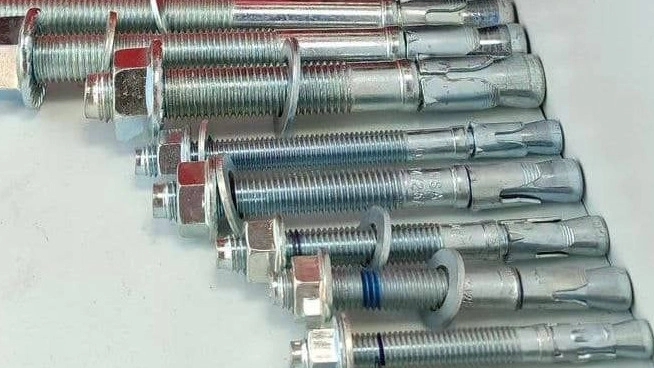 Goddess Production, Bolt Anchor Roll and Base Plite Distribution in Tehran