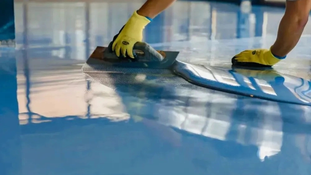 Tips you need to know before choosing epoxy paint for building pool