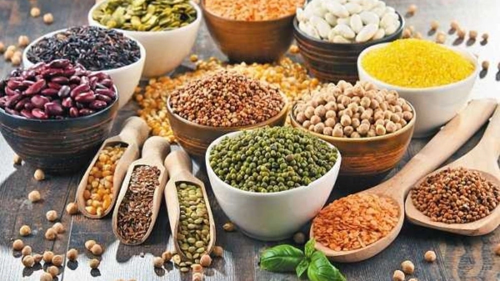 Shawna Shop, Distribution and Sales of Nuts and Beans in Isfahan