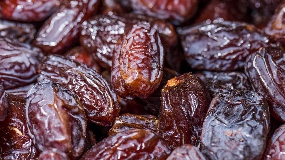 Bam Citadel Dealer, Sale of Dates and Ardeh in Tehran