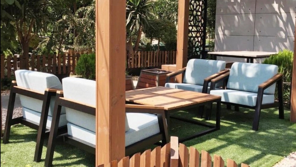 Modern and stylish garden equipment: Suitable for any taste in Khamam