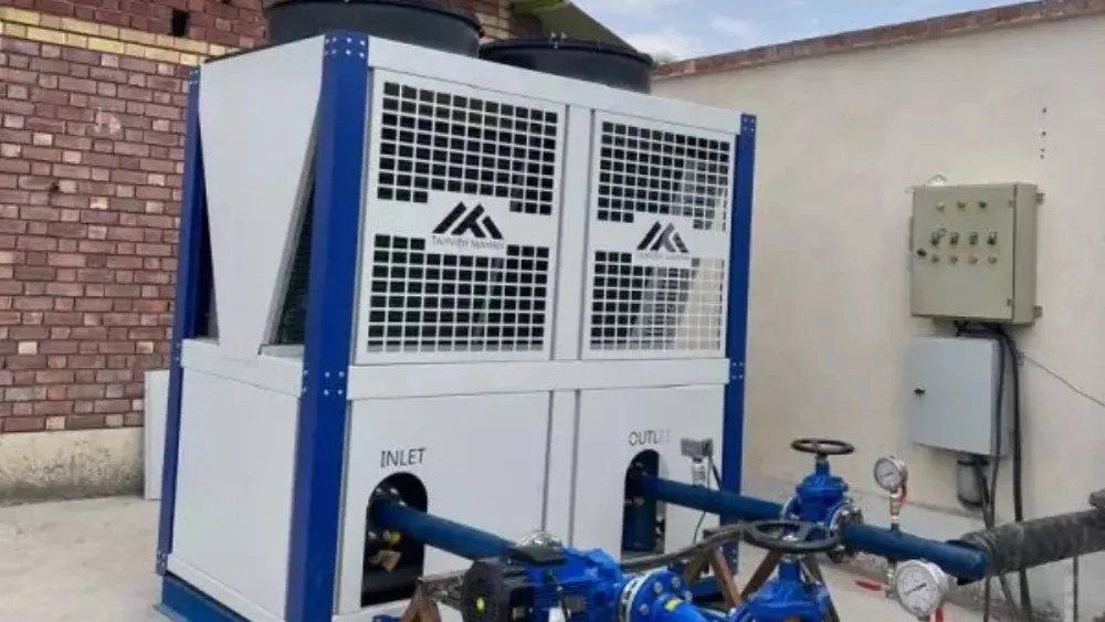 Design and construction of high -efficiency condensing chillers in Tehran