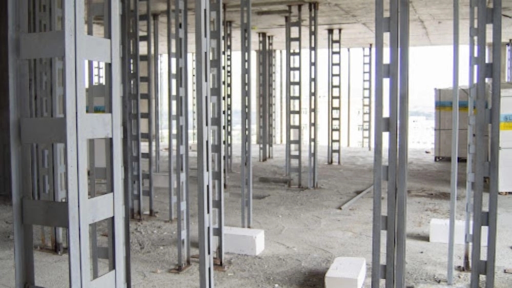 Modern Structures, Sale and Implementation of Hoblex and Wallpaign Walls in Yasuj