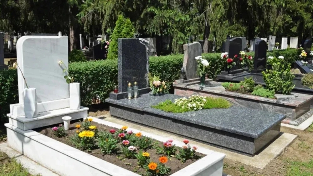 Tomb stone masonry, design and construction of tombstone in Boroujerd